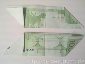Origami-Stern aus Geldscheinen falten - Schritt 4 Anleitung: Origami-Stern aus Geldscheinen falten - Schritt 4