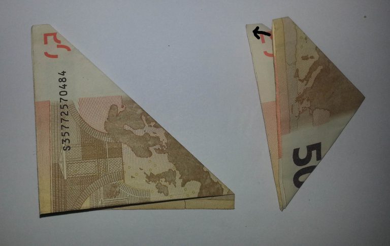 Blume aus einem Geldschein falten – Schritt 2 – Origami mit Geldscheinen