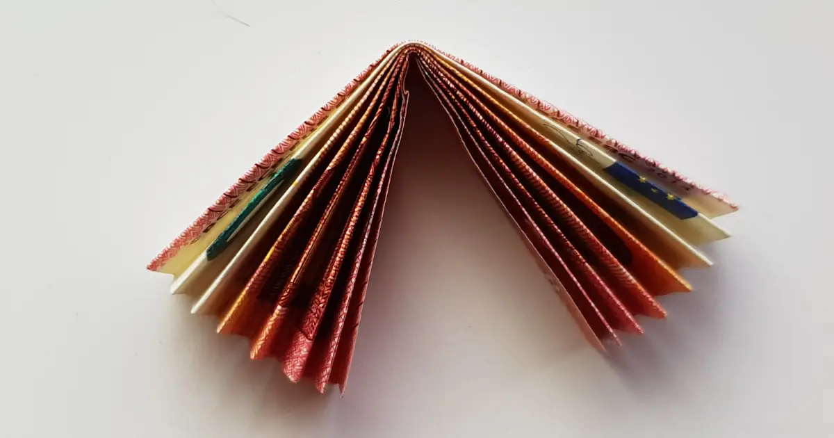 Sonne aus Geldschein falten - Origami mit Geldscheinen